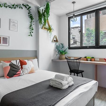Sleepier Multi-Minsu Tainan Apartment Ngoại thất bức ảnh