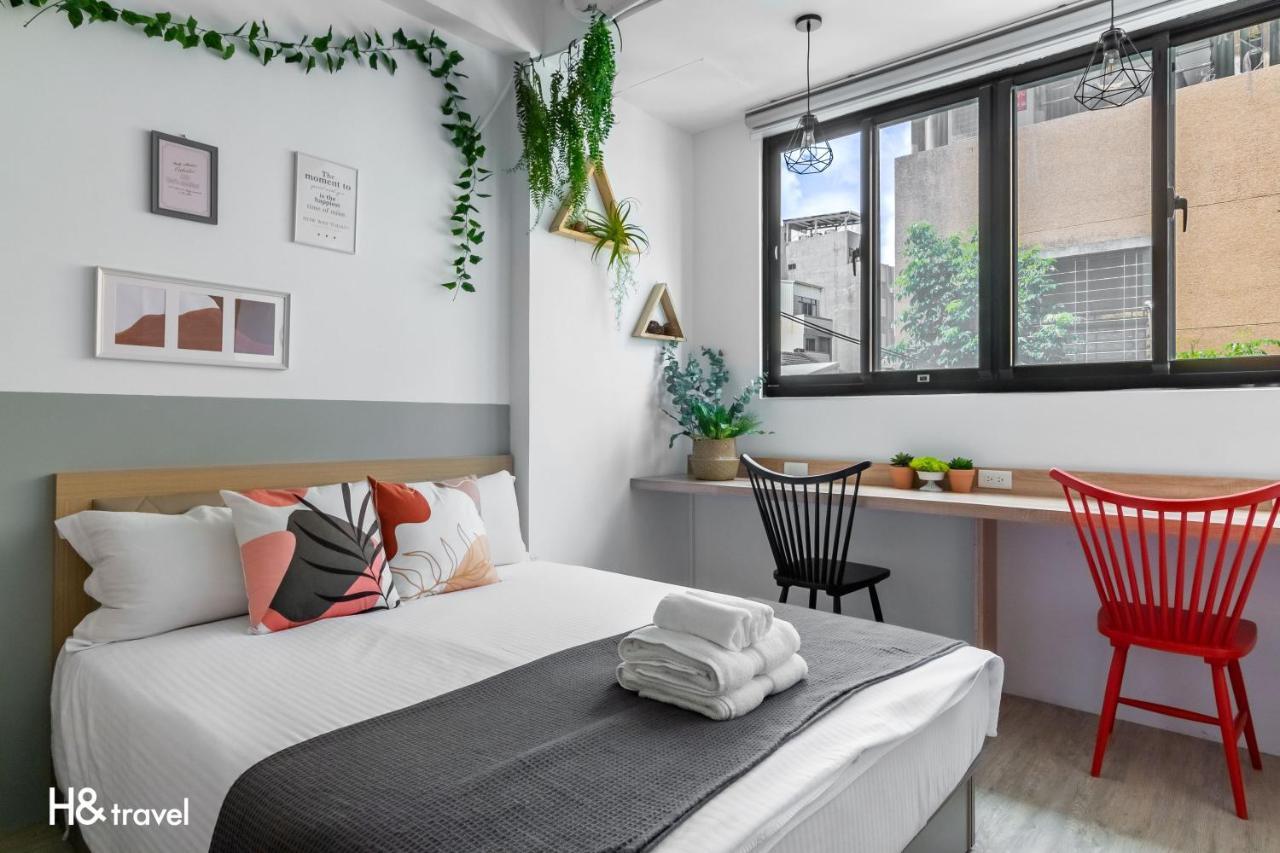 Sleepier Multi-Minsu Tainan Apartment Ngoại thất bức ảnh