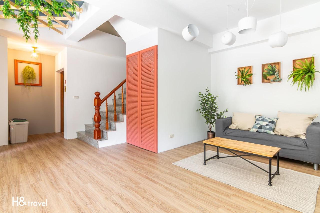Sleepier Multi-Minsu Tainan Apartment Ngoại thất bức ảnh