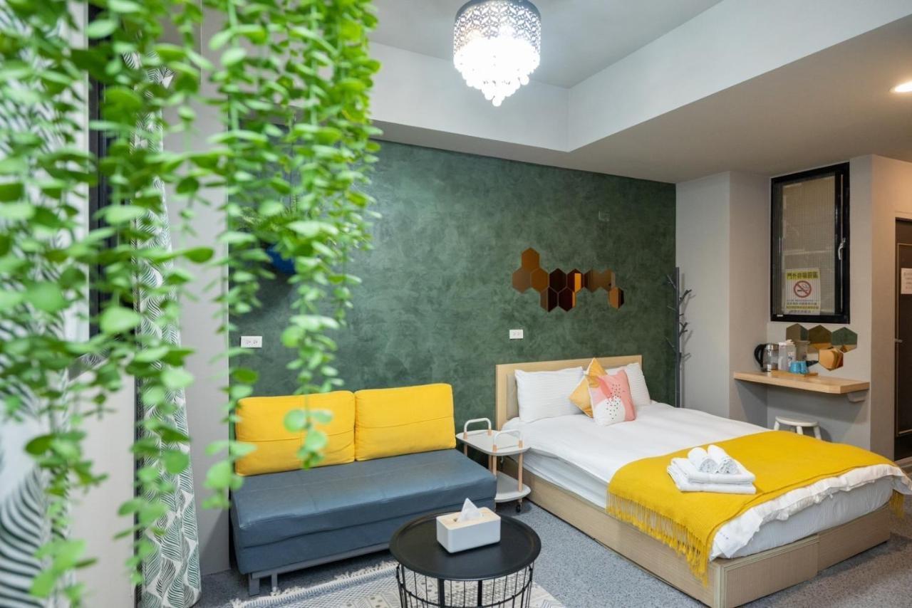 Sleepier Multi-Minsu Tainan Apartment Ngoại thất bức ảnh